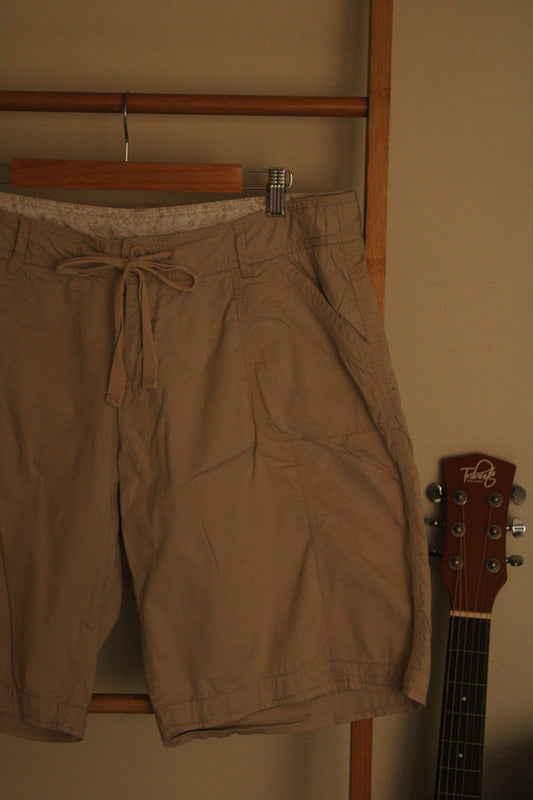 3/4 Cargo-Like Pants