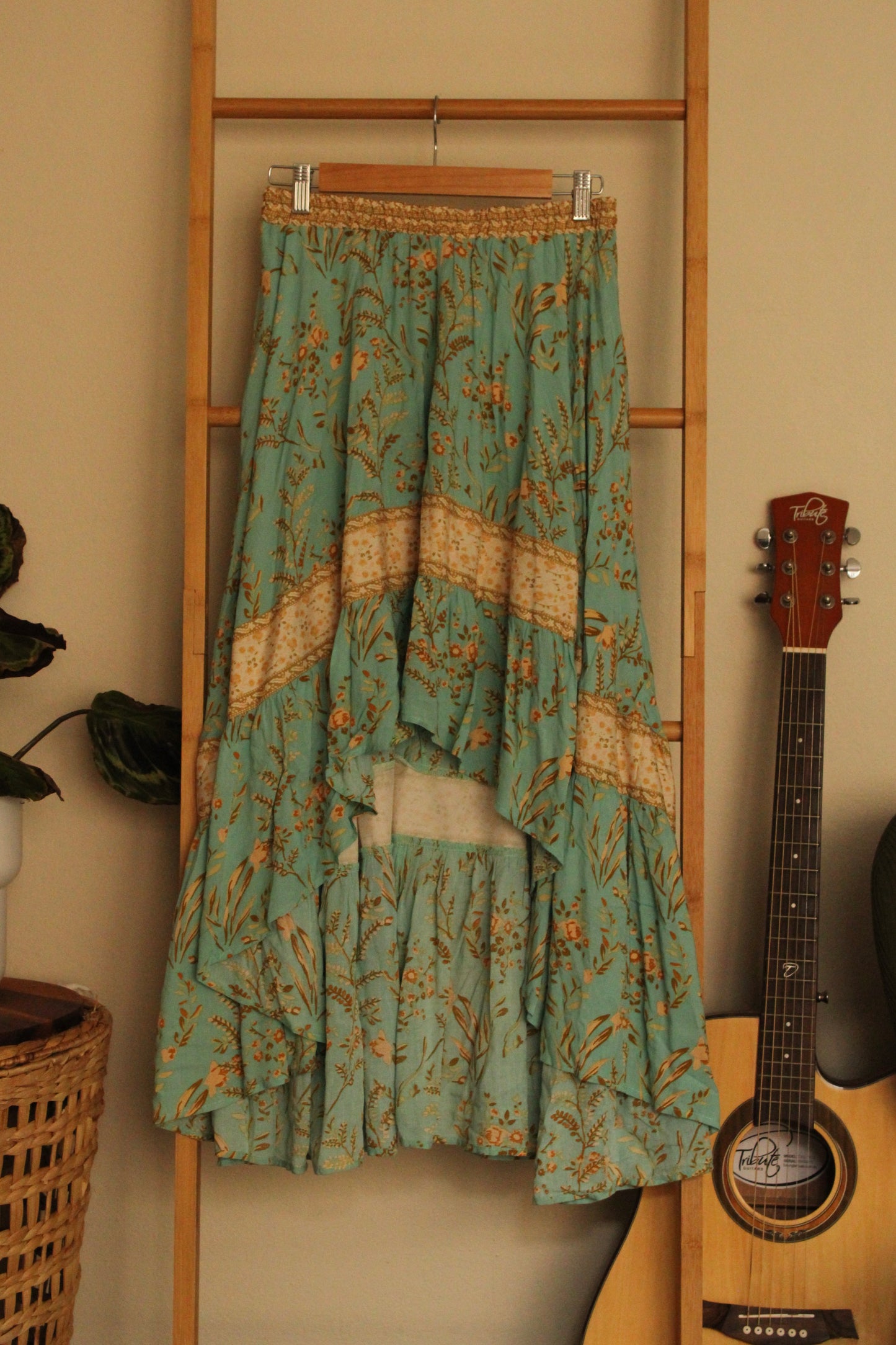 Long Front Cut TDDPSSHDP Skirt